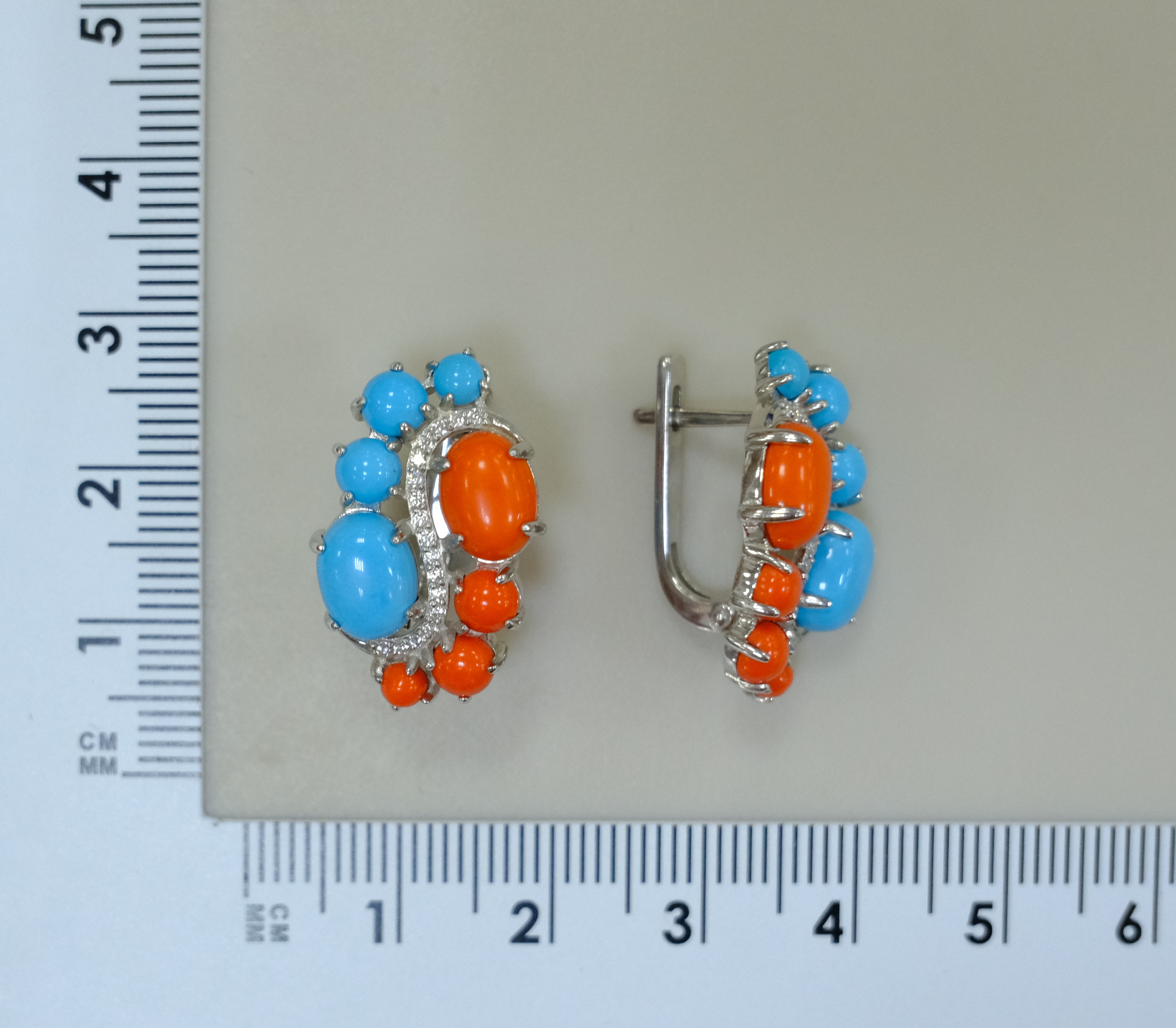 Серебряные серьги с кораллами и бирюзой